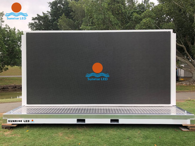 trailer screen