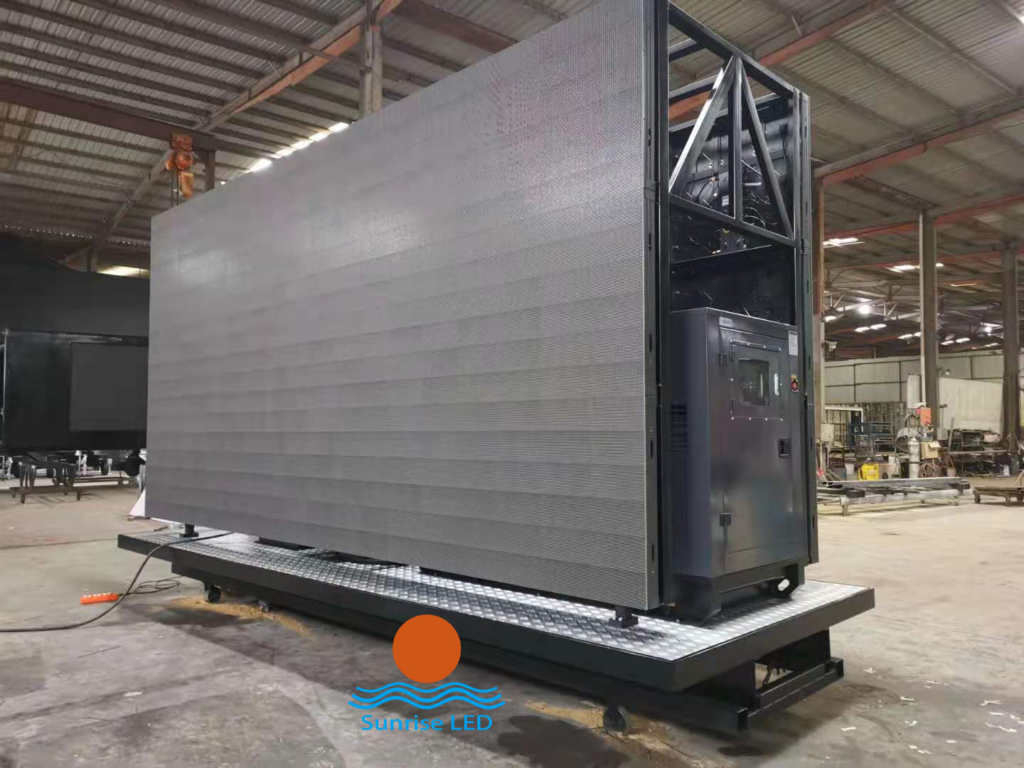 liftable truck screen